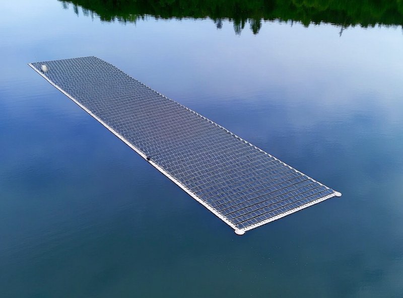 Floating Solar Panels